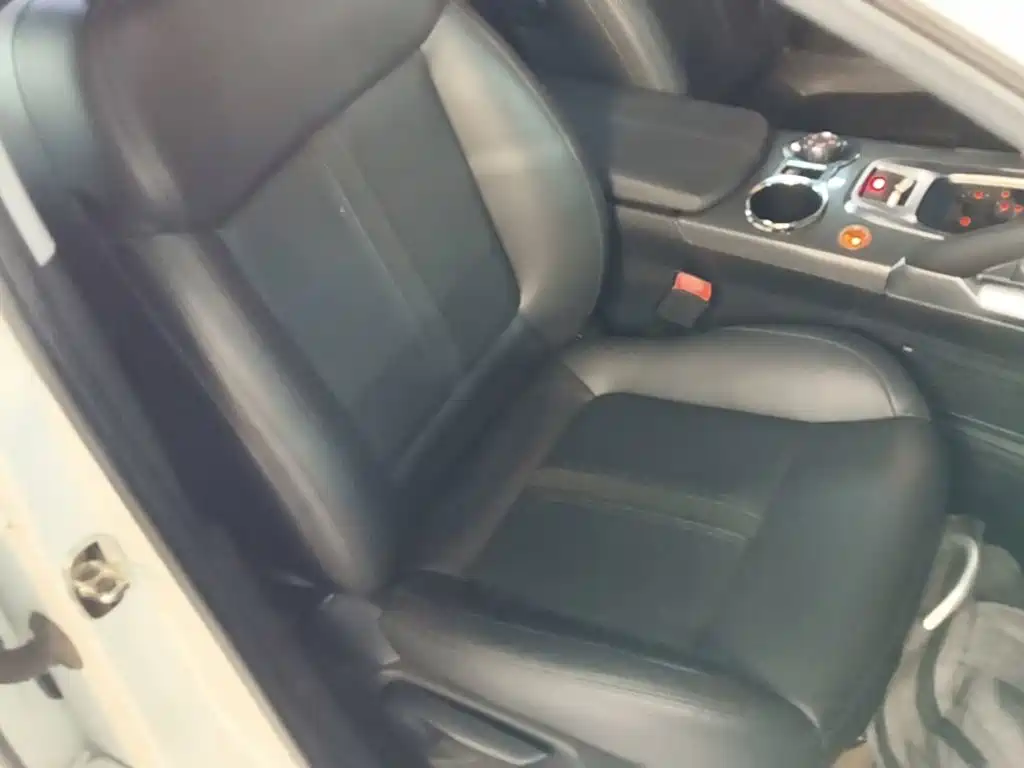 Peugeot 3008 — миниатюра 25