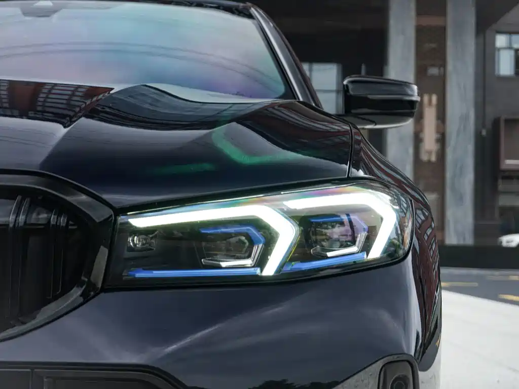 BMW 3 Series — миниатюра 3