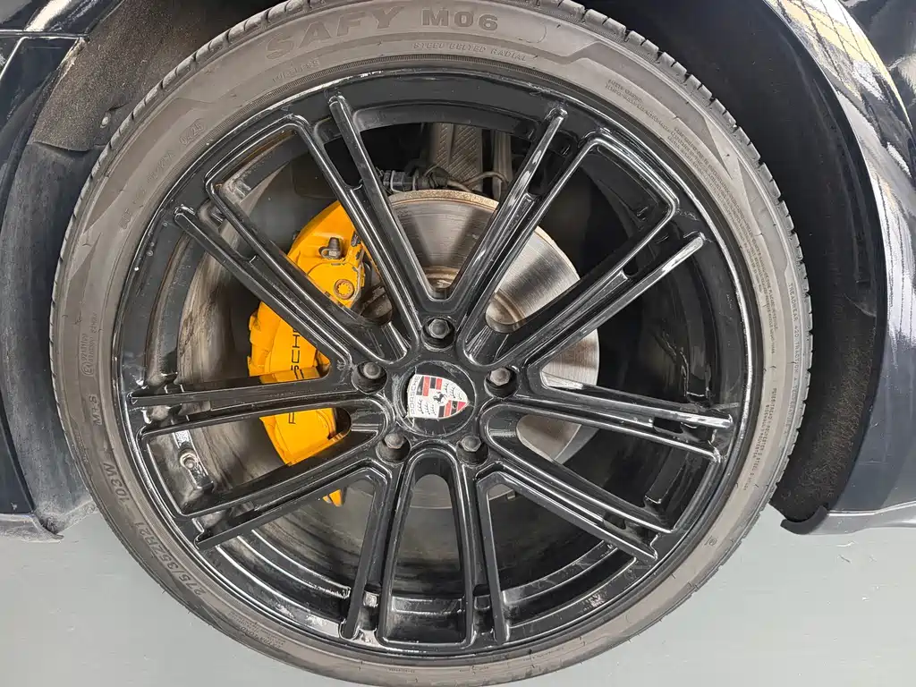 Porsche Panamera — миниатюра 11
