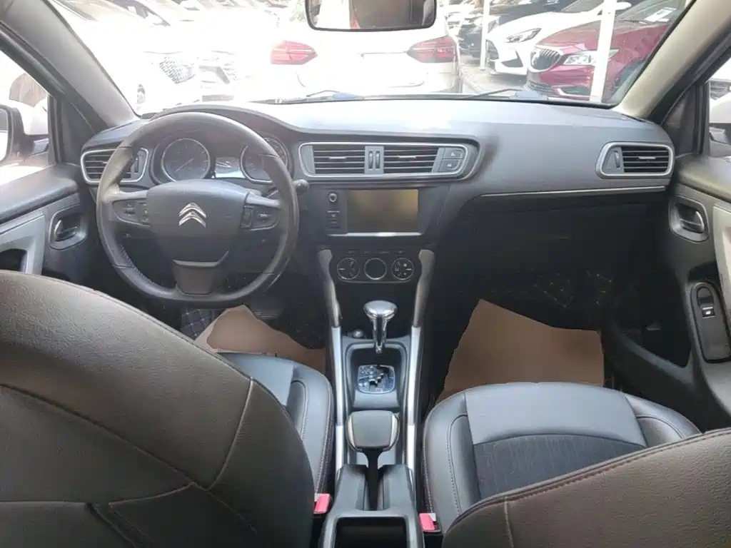 Citroen C3-XR — миниатюра 10