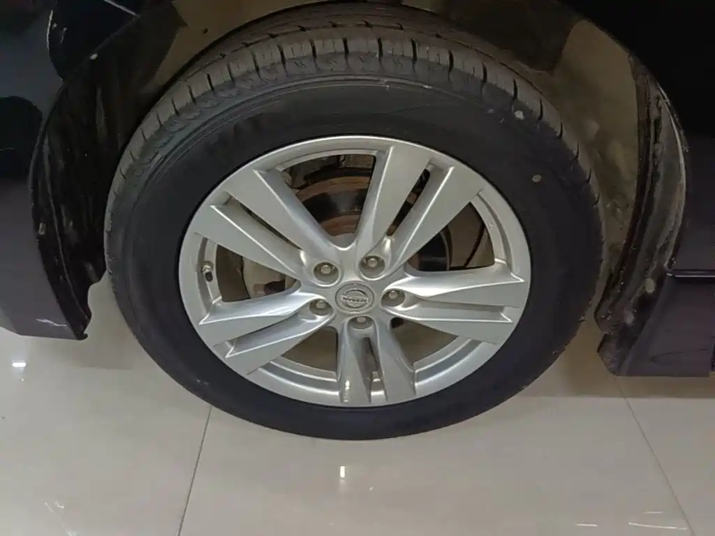 Nissan Quest — миниатюра 23