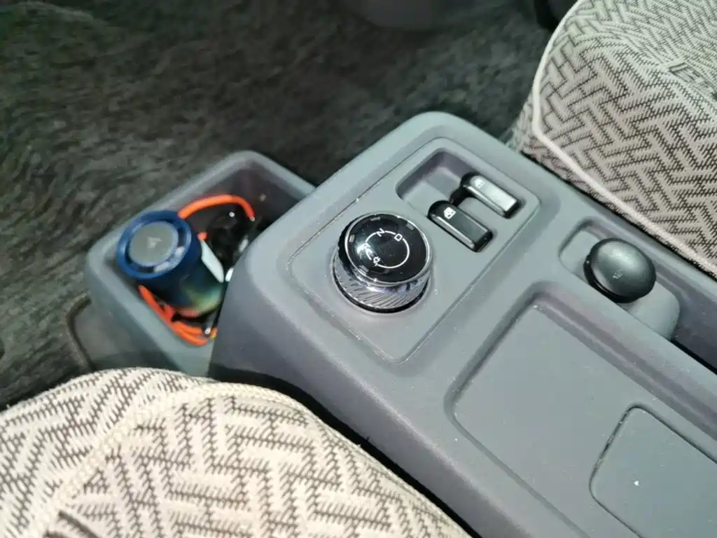 Wuling Yangguang — миниатюра 19