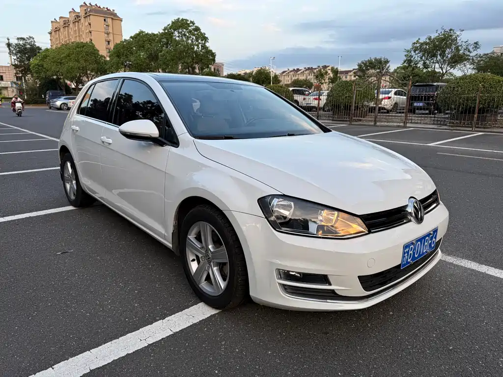 Volkswagen Golf — миниатюра 3
