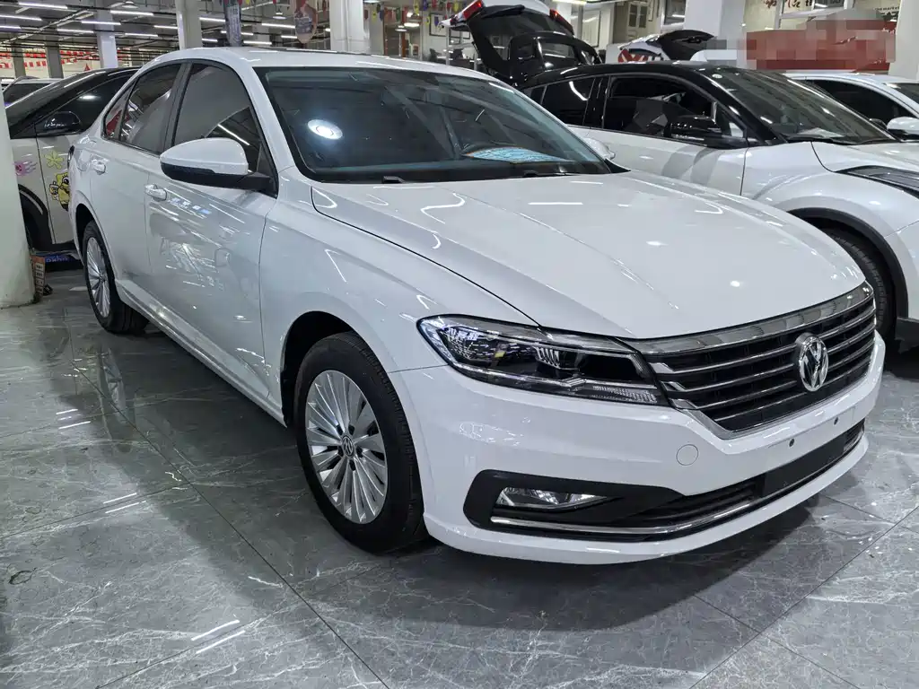 Volkswagen Lavida — миниатюра 3