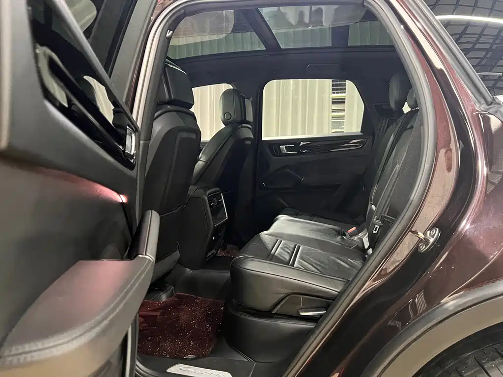 Porsche Cayenne 2018 Cayenne 3.0T