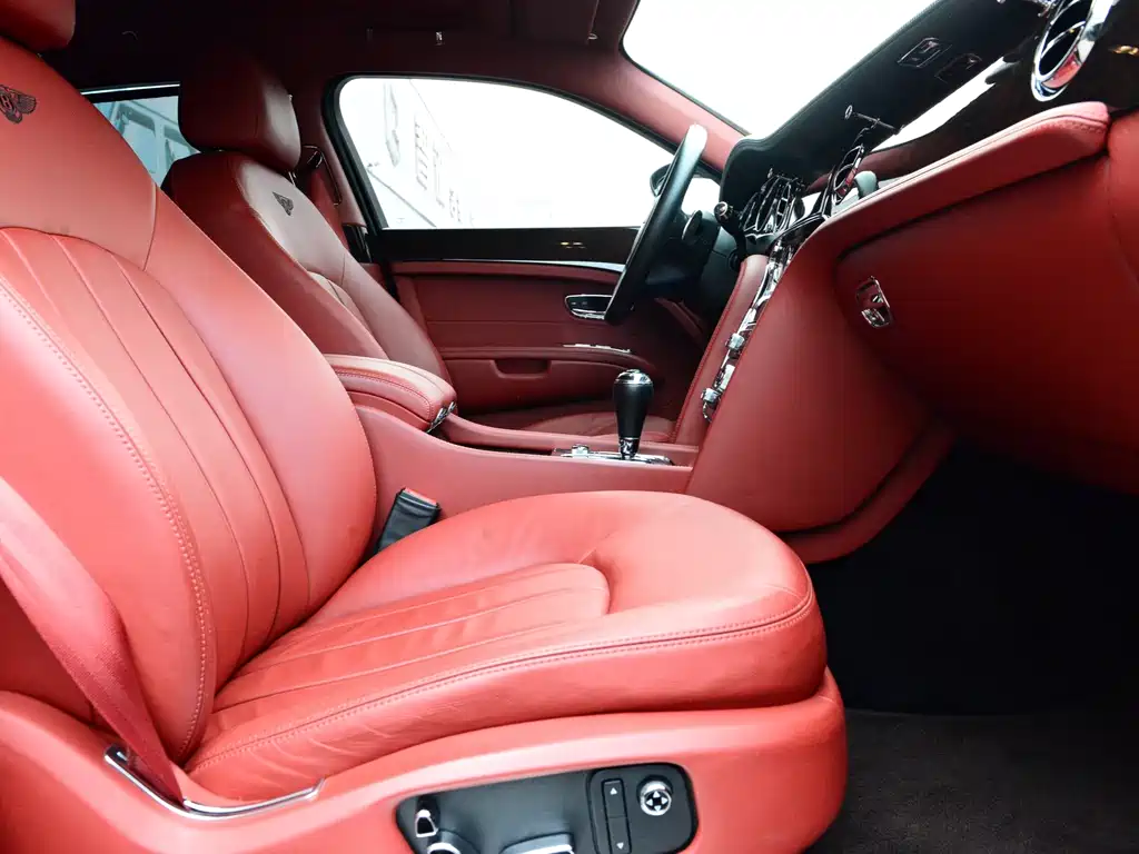 Bentley Mulsanne — миниатюра 20