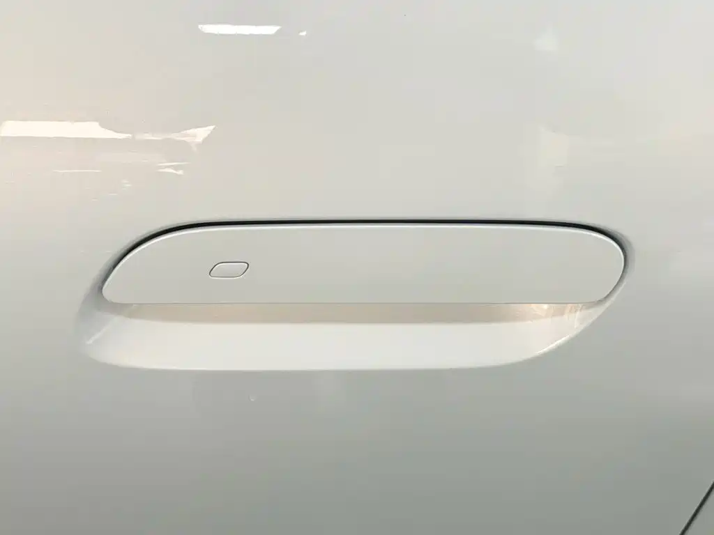 Leapmotor Leapmotor A10 — миниатюра 13