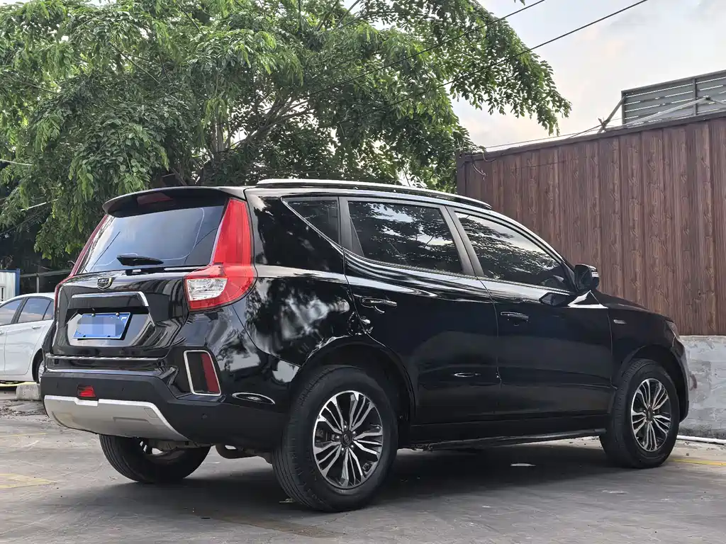 Geely Vision X6 — миниатюра 7