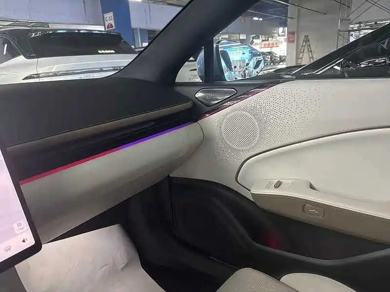 Zeekr 007GT — миниатюра 6