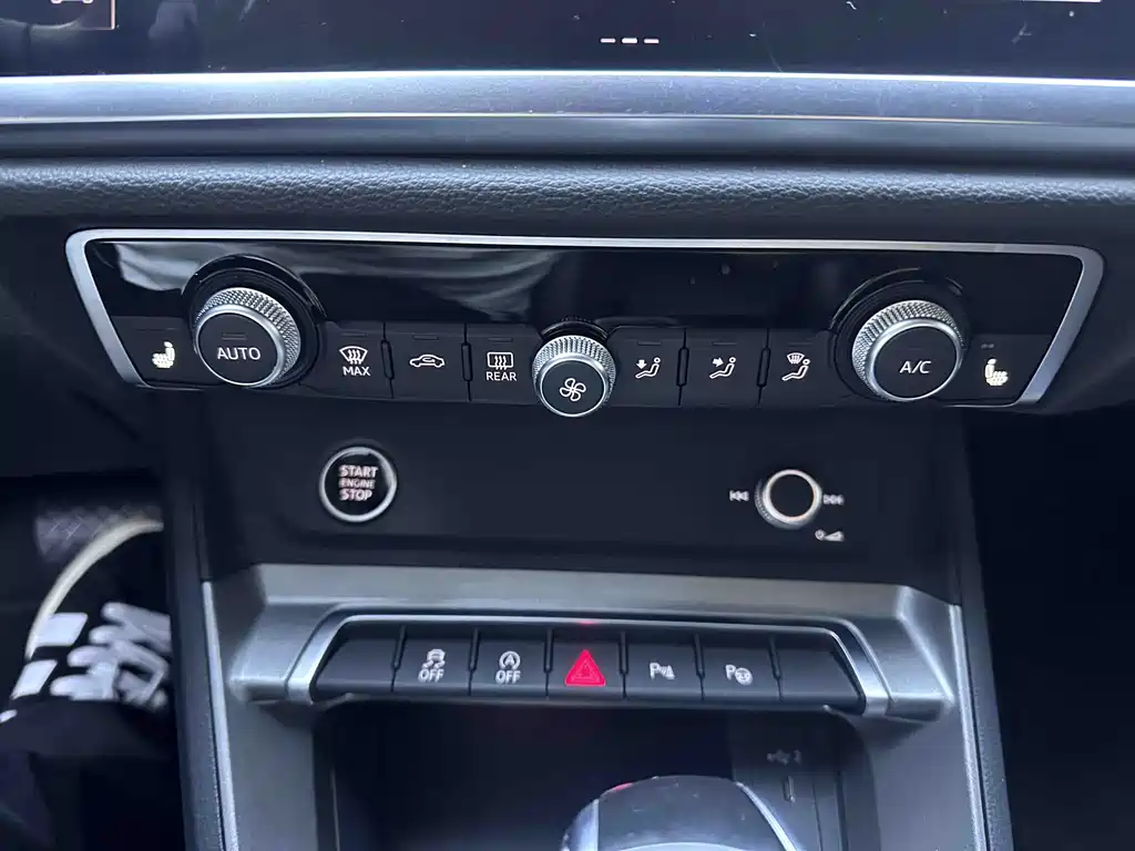 Audi Q3 — миниатюра 14