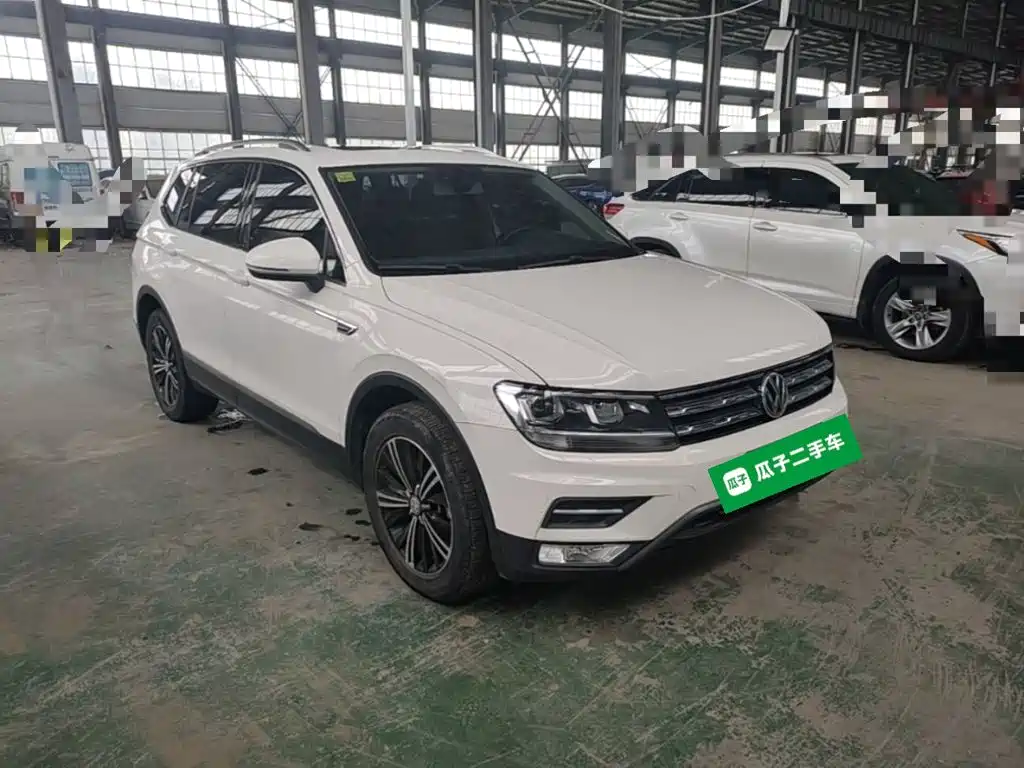 Volkswagen Tiguan L — миниатюра 4