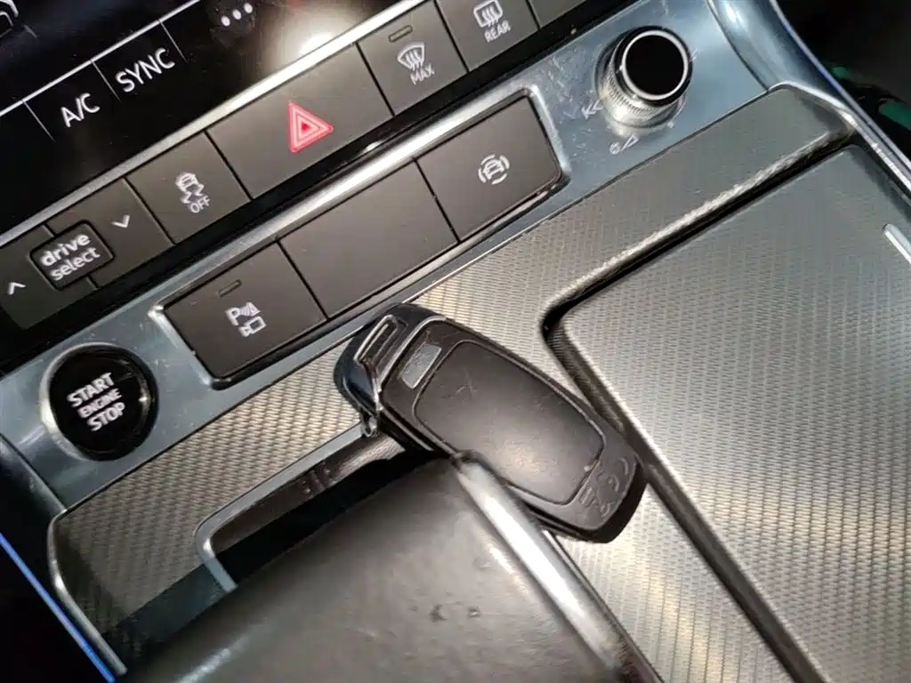 Audi A6L 2021 40 TFSI Luxury