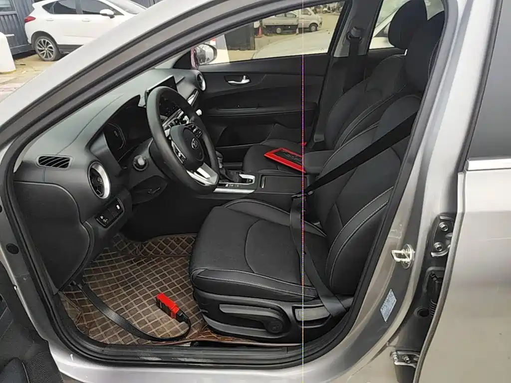 Kia K3 — миниатюра 15