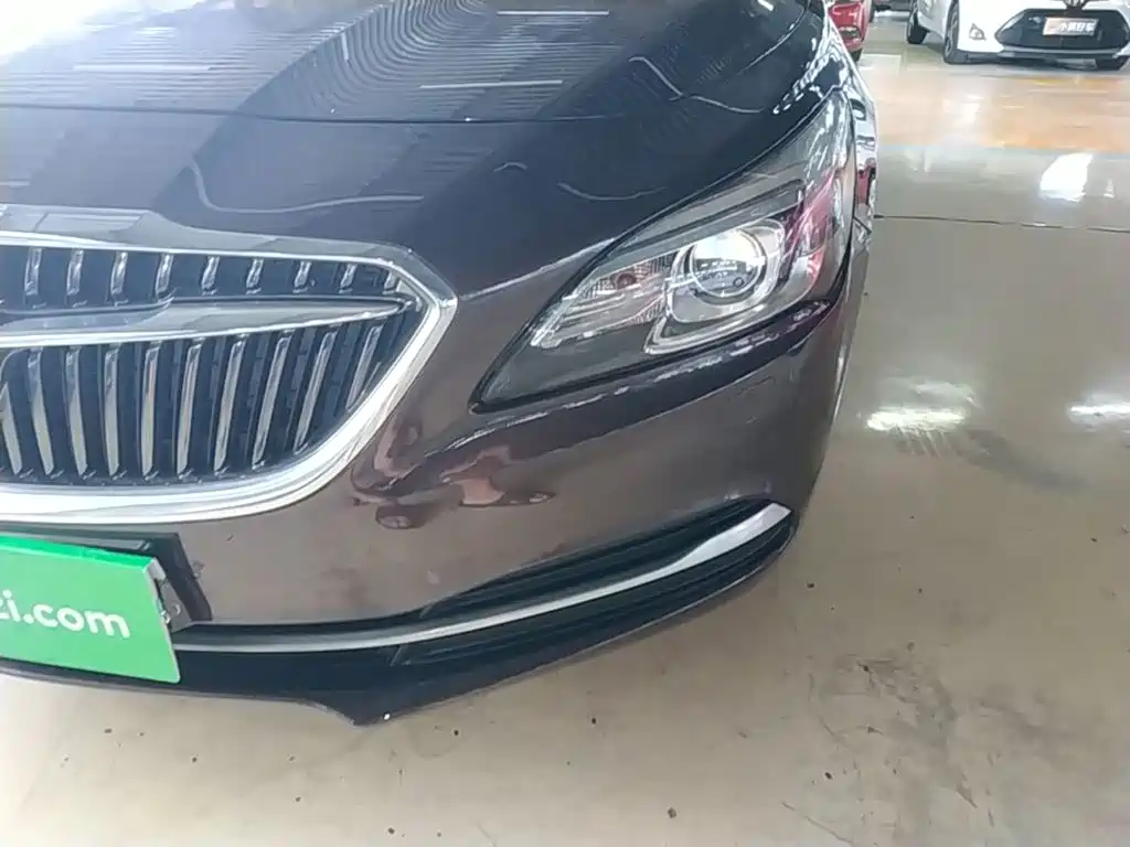 Buick LaCrosse — миниатюра 24