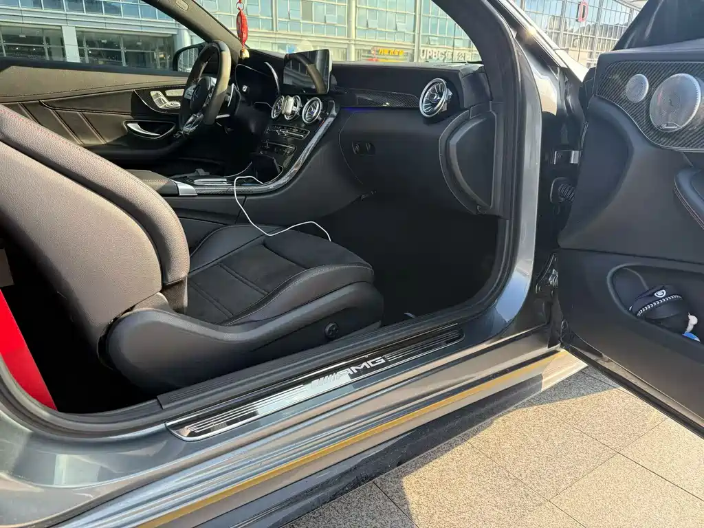 Mercedes-Benz C-Class AMG — миниатюра 3