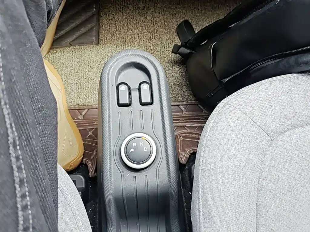 Wuling MINIEV — миниатюра 14