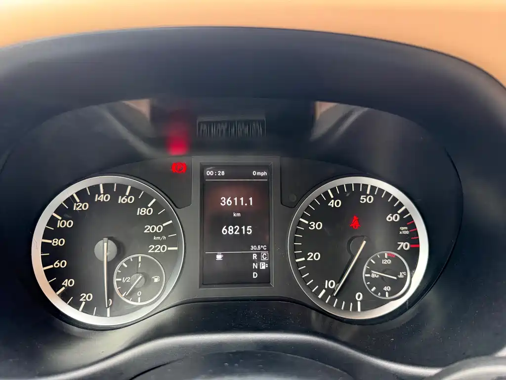 Mercedes-Benz Vito — миниатюра 20