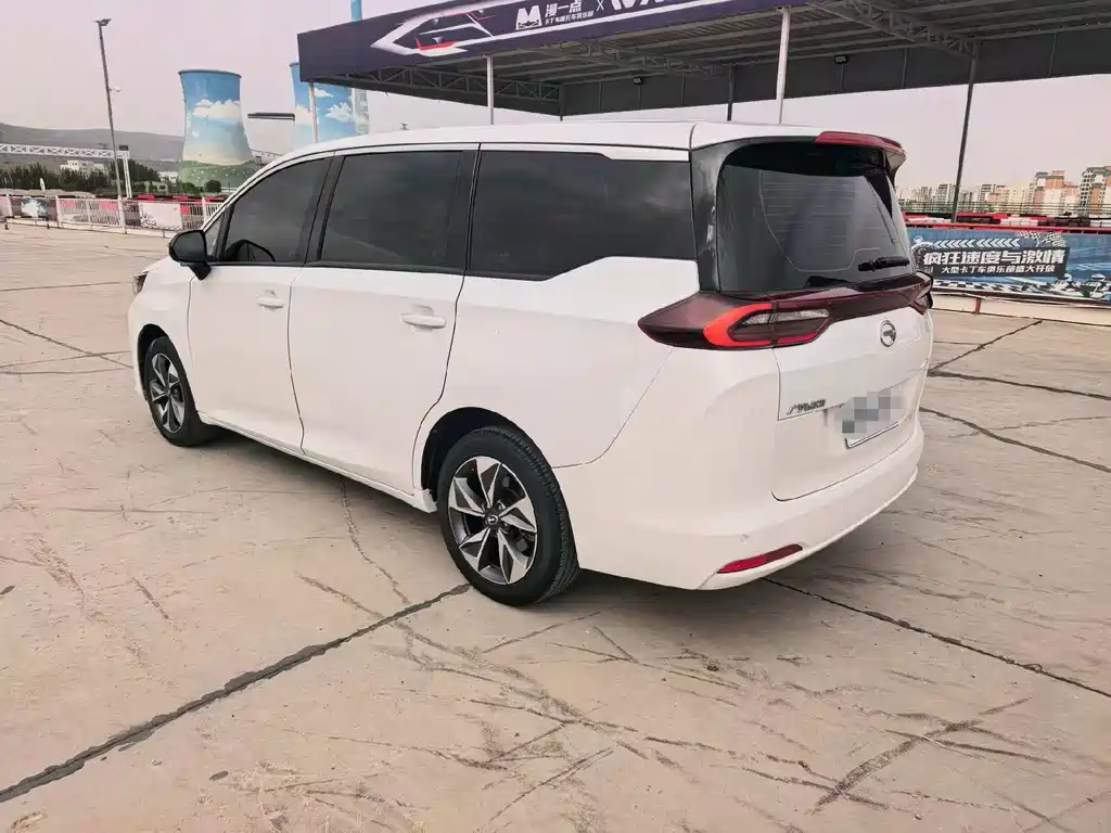 GAC Motor Trumpchi M6 — миниатюра 4