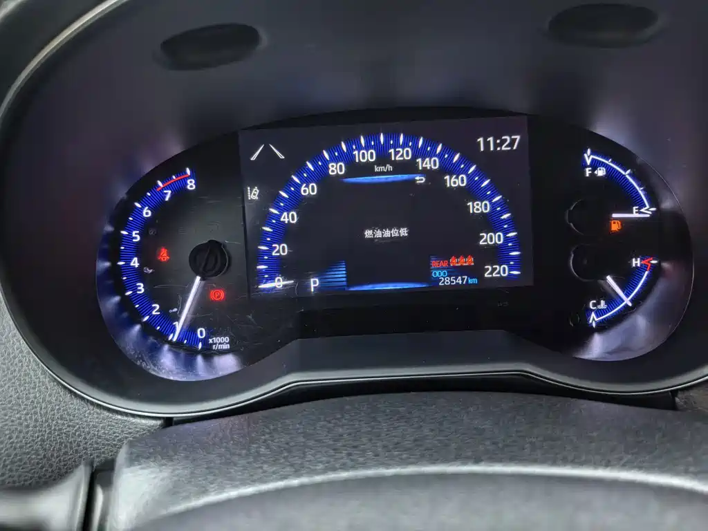 Toyota IZOA — миниатюра 7