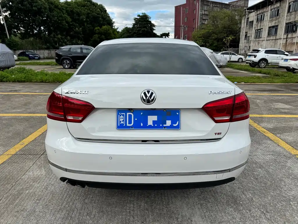 Volkswagen Passat — миниатюра 5