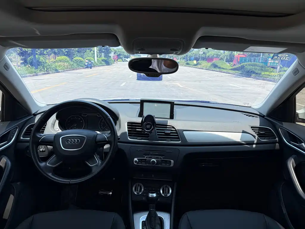 Audi Q3 — миниатюра 8
