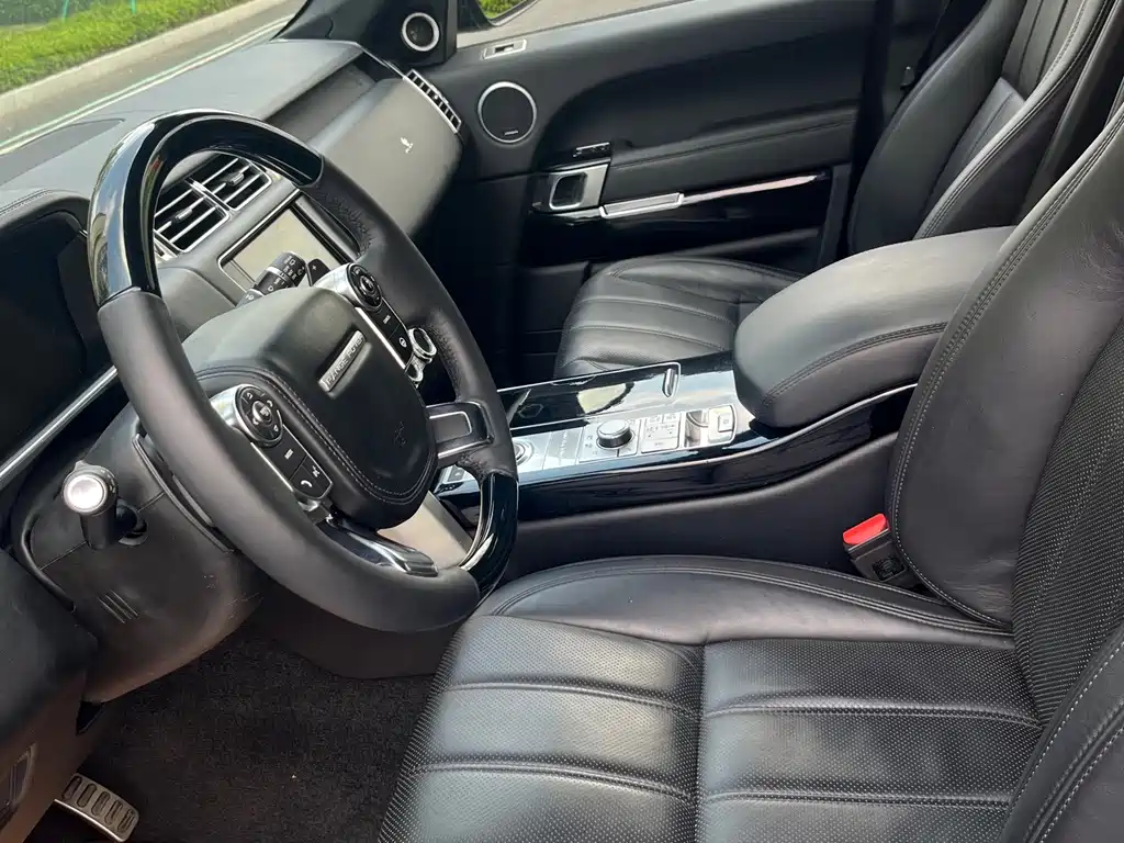 Land Rover Range Rover — миниатюра 10