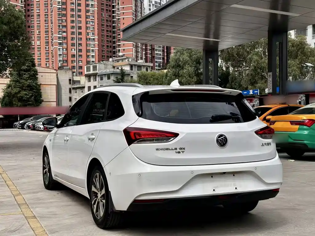 Buick Excelle — миниатюра 5