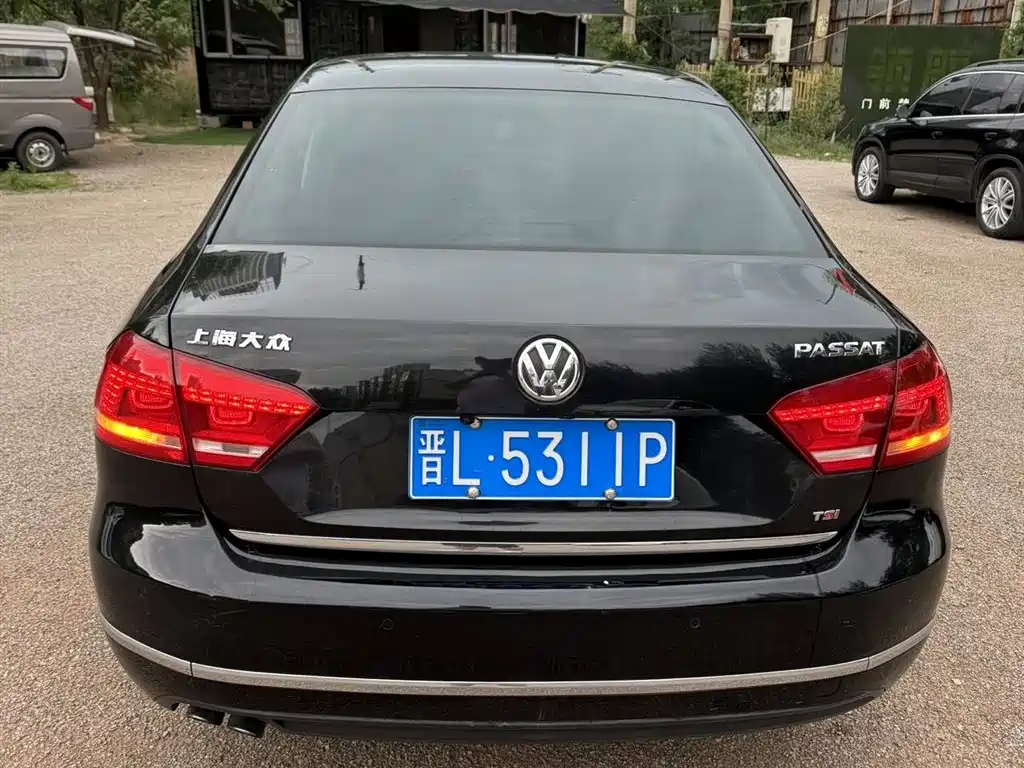 Volkswagen Passat 2013 1.8TSI DSG