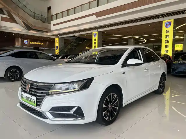 2020 Roewe i6