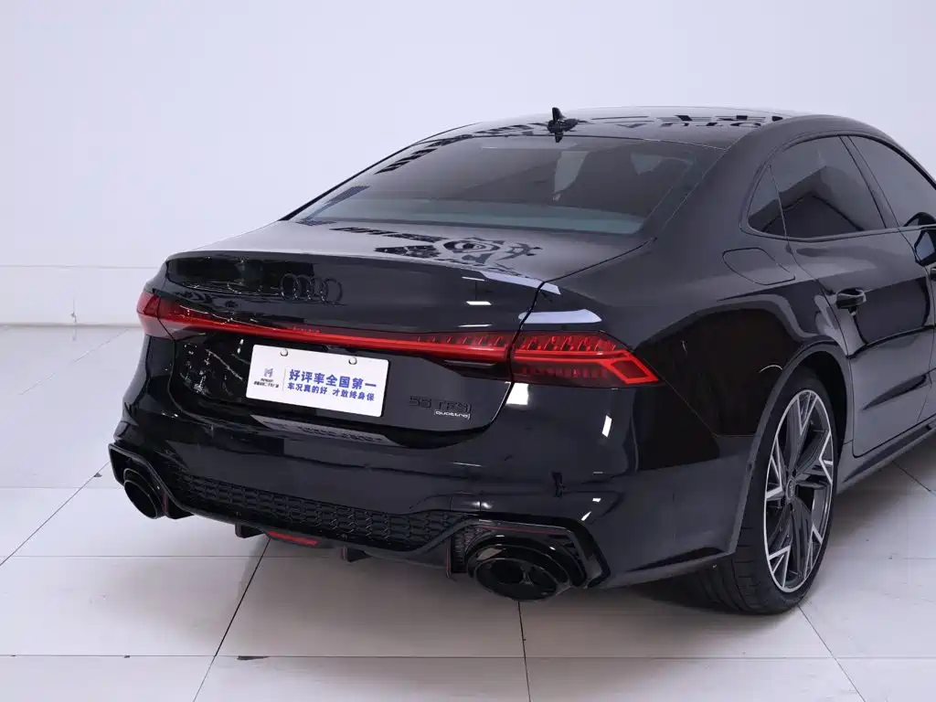 Audi A7L — миниатюра 8