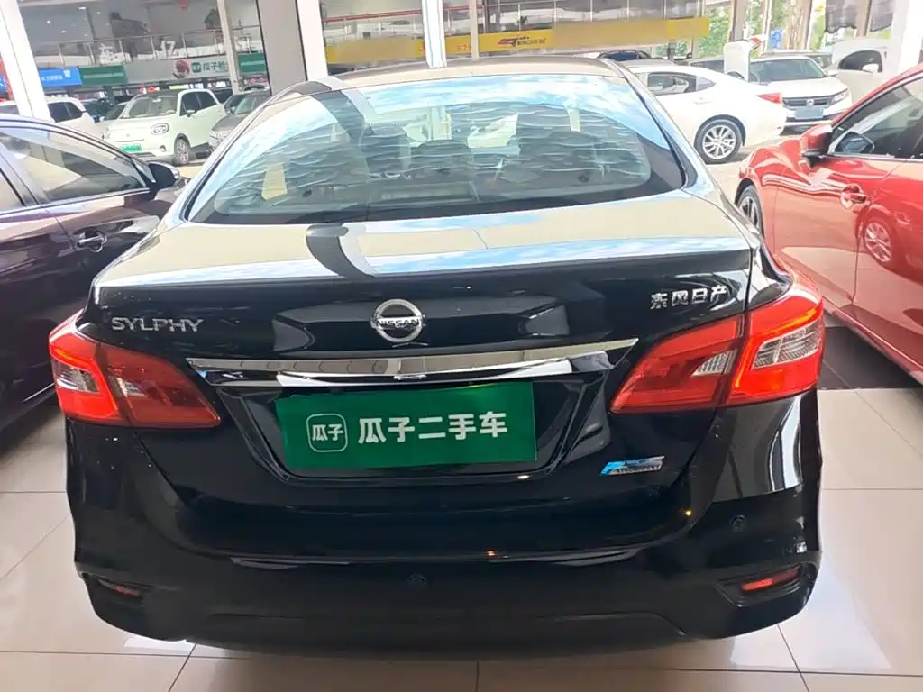 Nissan Sylphy — миниатюра 6