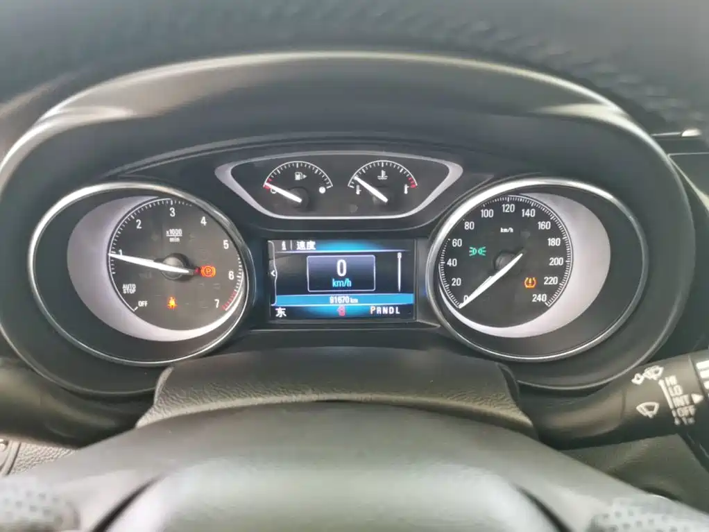 Buick Envision Plus — миниатюра 12