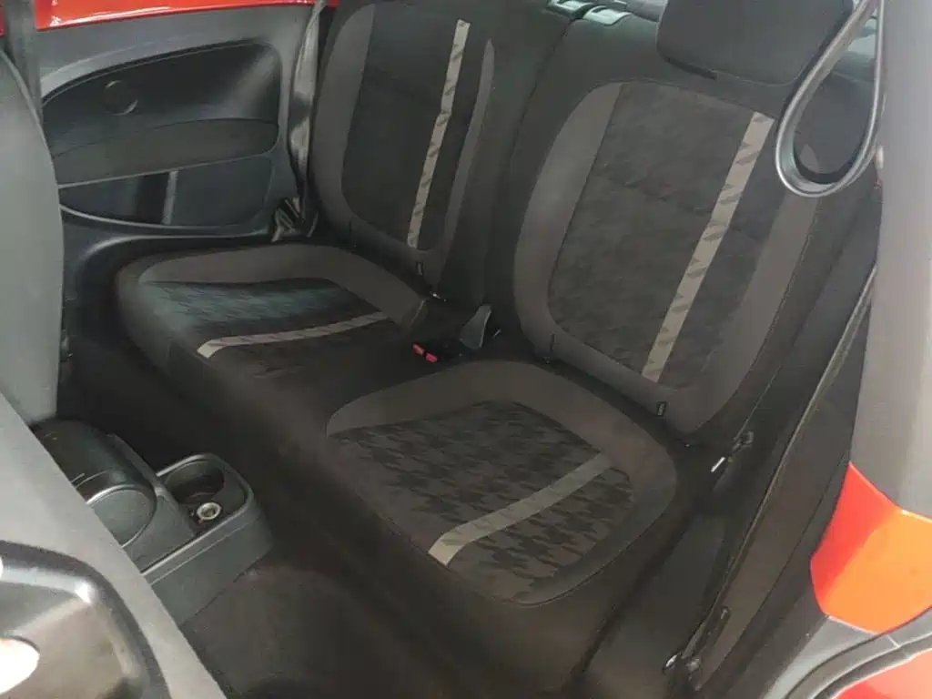 Volkswagen Beetle — миниатюра 17