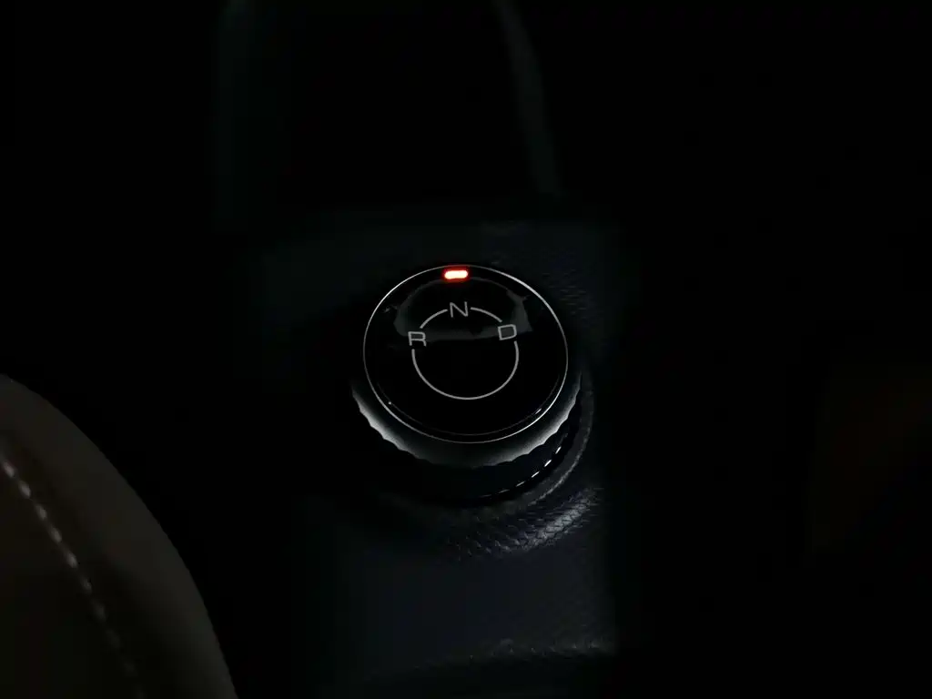 Wuling Zhiguang EV — миниатюра 13