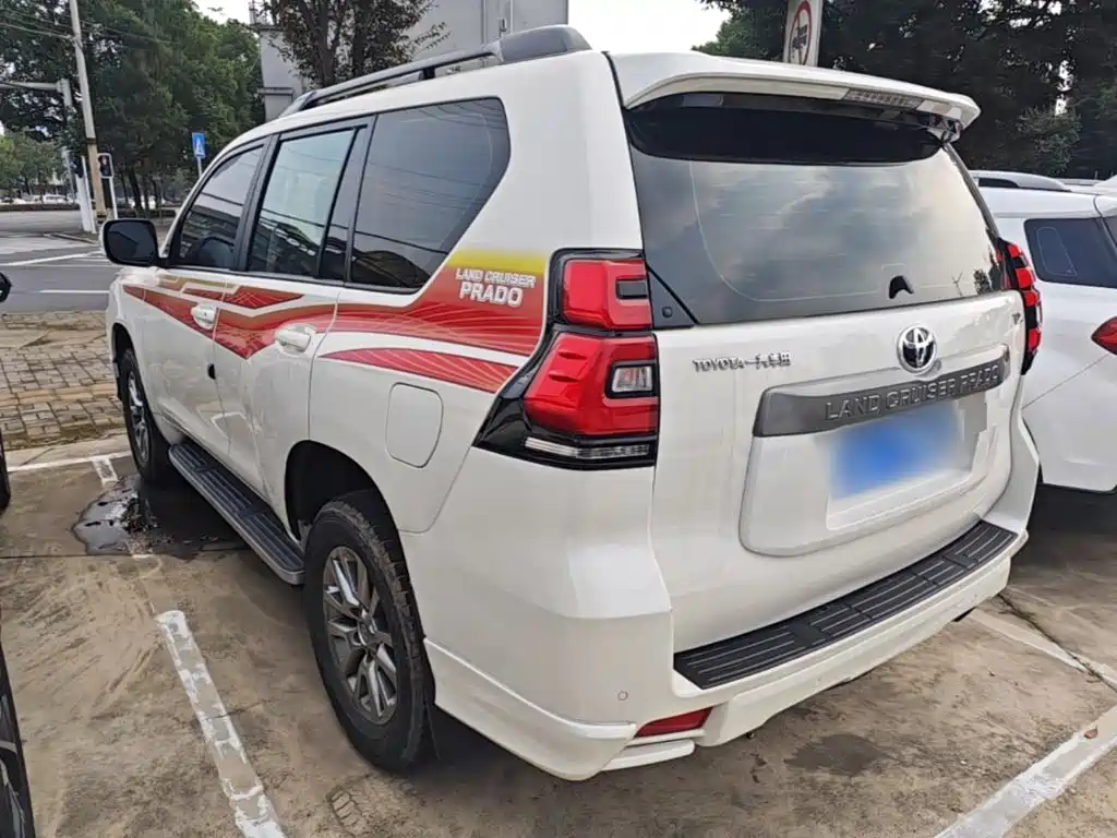 Toyota Prado — миниатюра 5