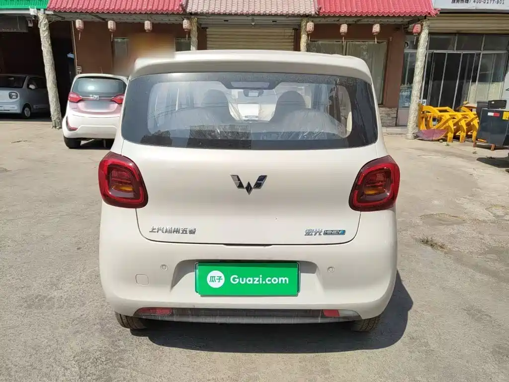 Wuling MINIEV — миниатюра 6