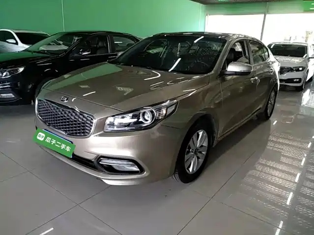 Kia K4