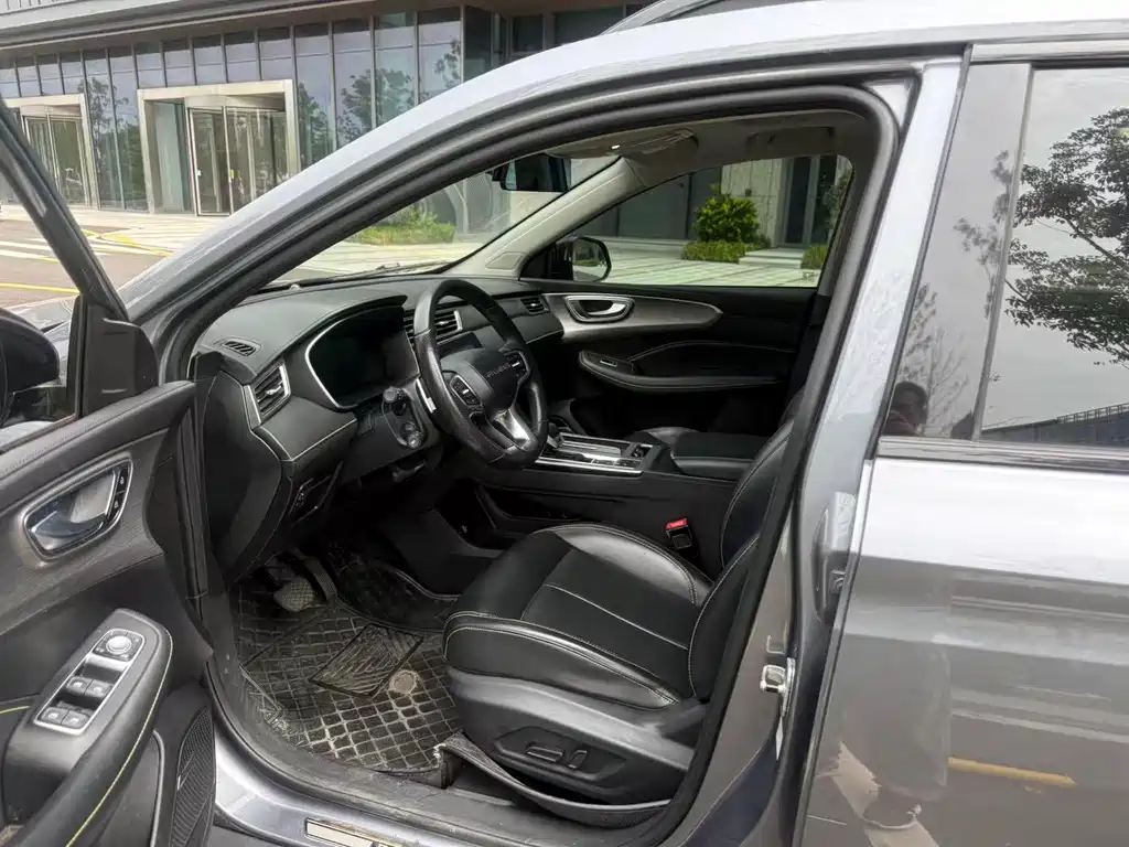Roewe RX5 New Energy — миниатюра 5
