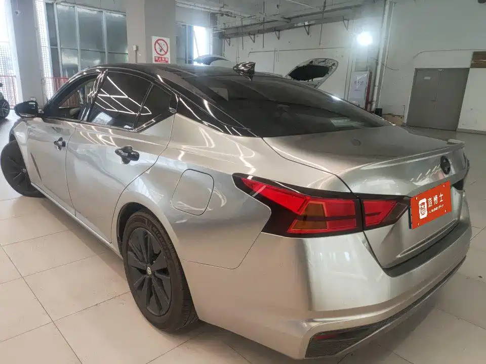 Nissan Teana — миниатюра 3