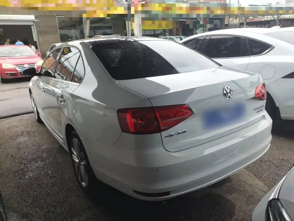 Volkswagen Sagitar 2018 280TSI DSG Luxury