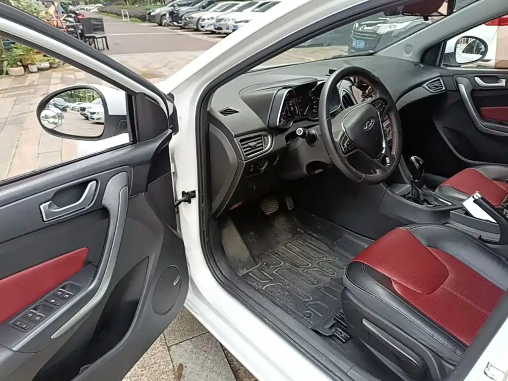 Chery Arrizo 5 — миниатюра 16