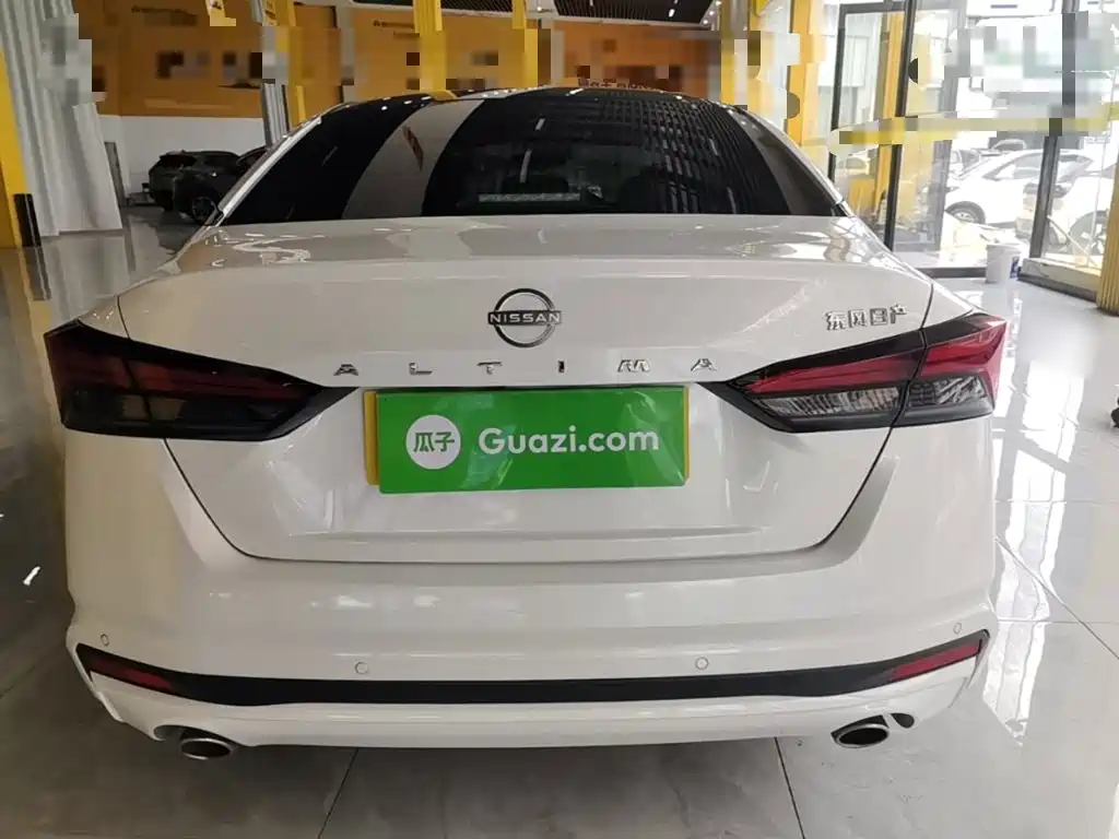 Nissan Teana — миниатюра 6