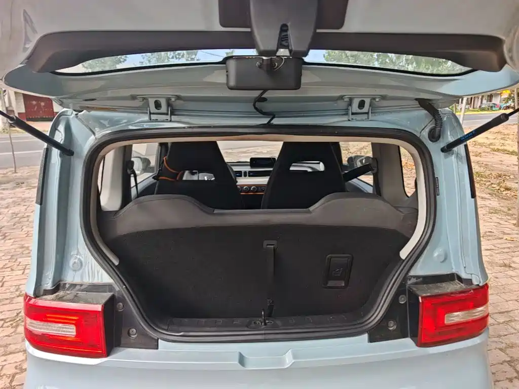 Wuling MINIEV — миниатюра 19