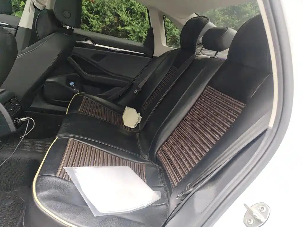 Volkswagen Sagitar — миниатюра 13