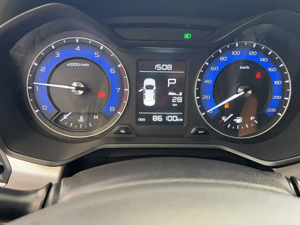 Geely Vision X3 — миниатюра 3