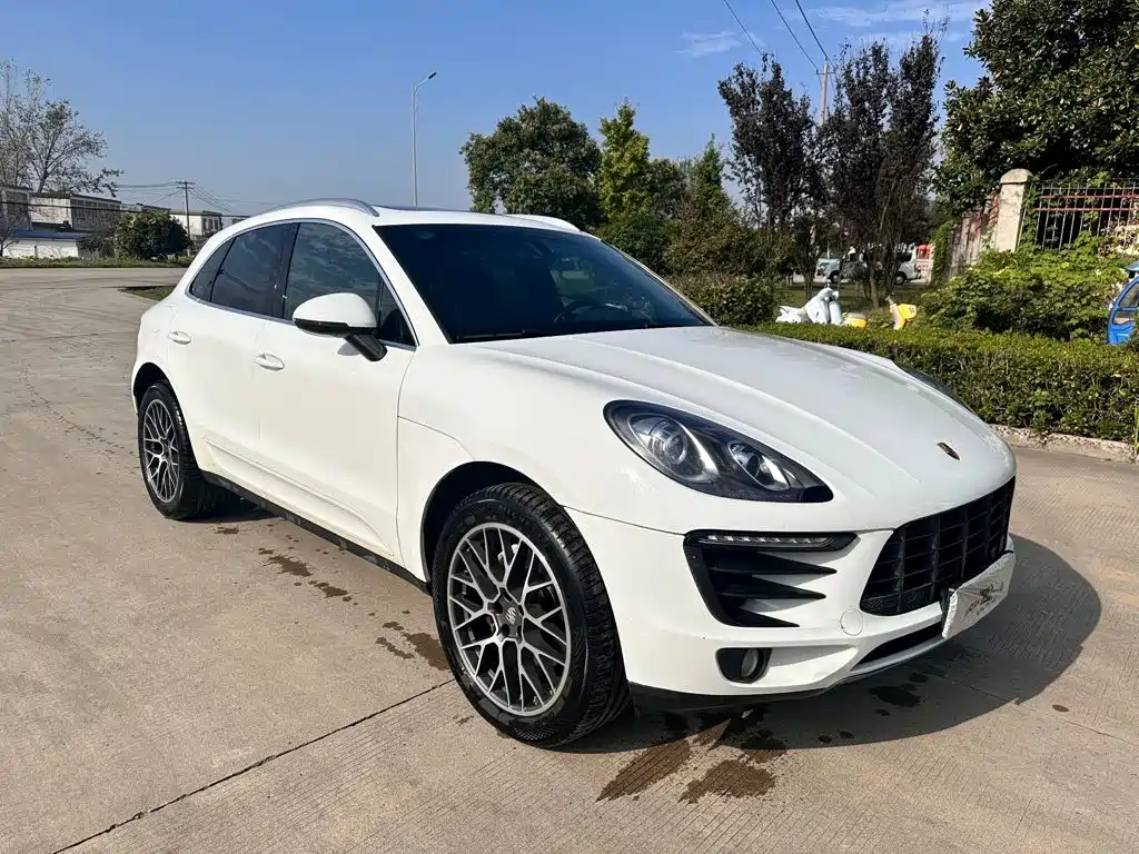 Porsche Macan — миниатюра 2