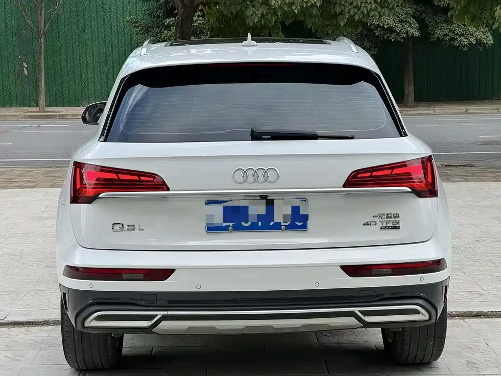 Audi Q5L — миниатюра 8