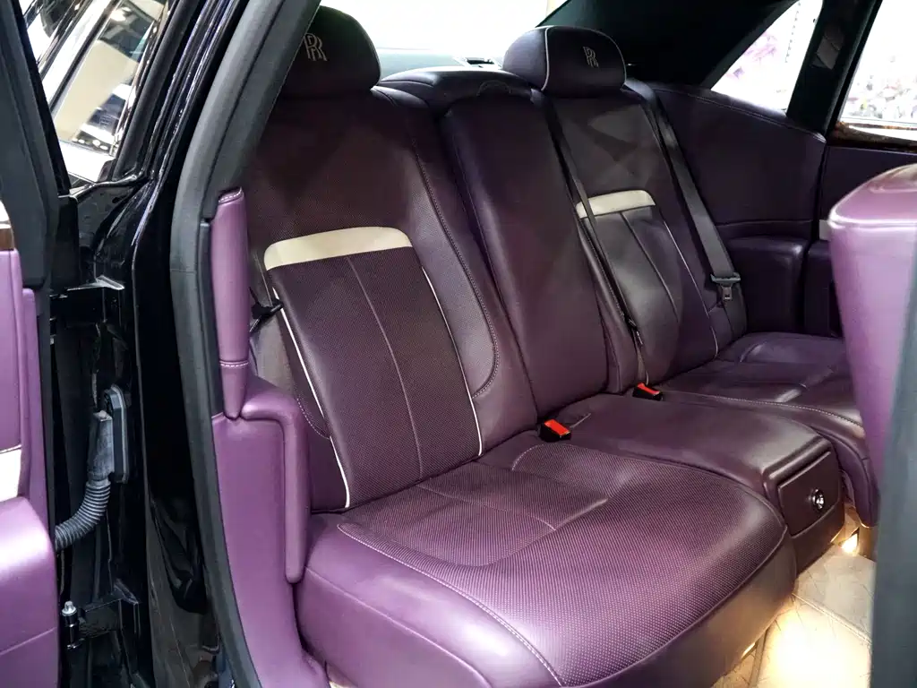 Rolls-Royce Ghost — миниатюра 10