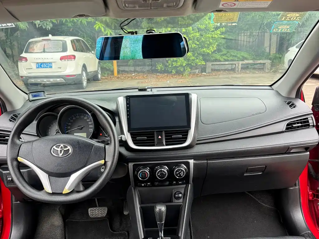 Toyota Vios FS — миниатюра 8