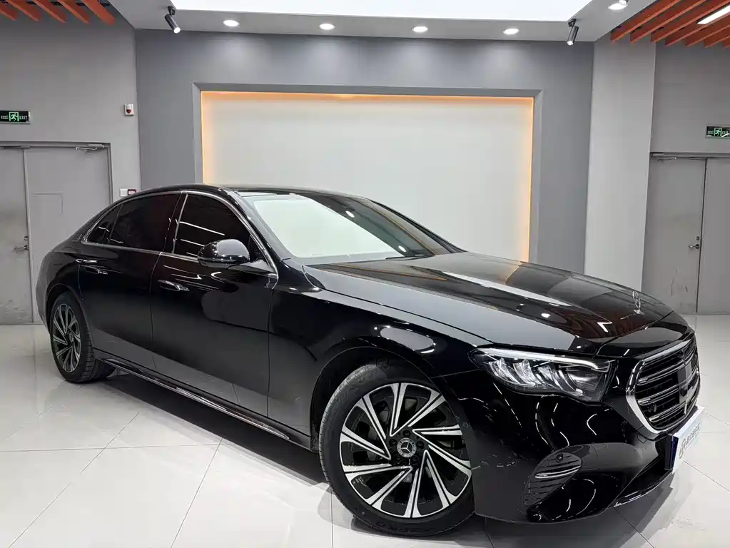 Mercedes-Benz E-Class E 2025 E 300 L Luxury
